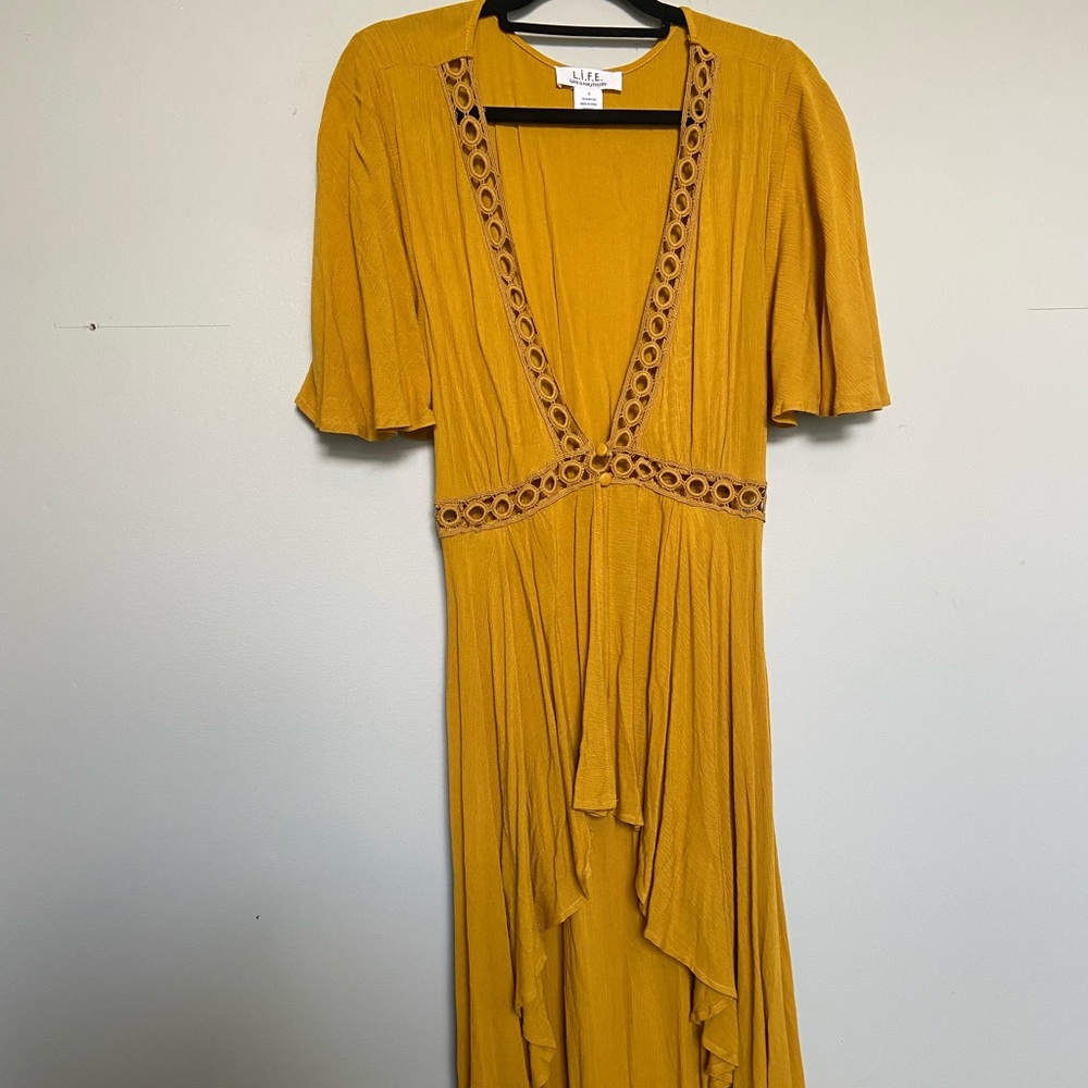 L.I.F.E. Love Is For Eternity NWOT- Asymmetrical Mustard Kimono Sz Small